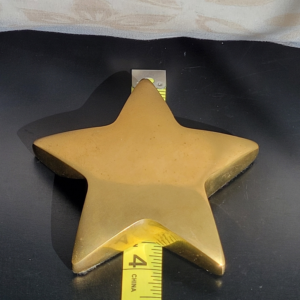 Brass Star Paperweight - Picture 7 of 8